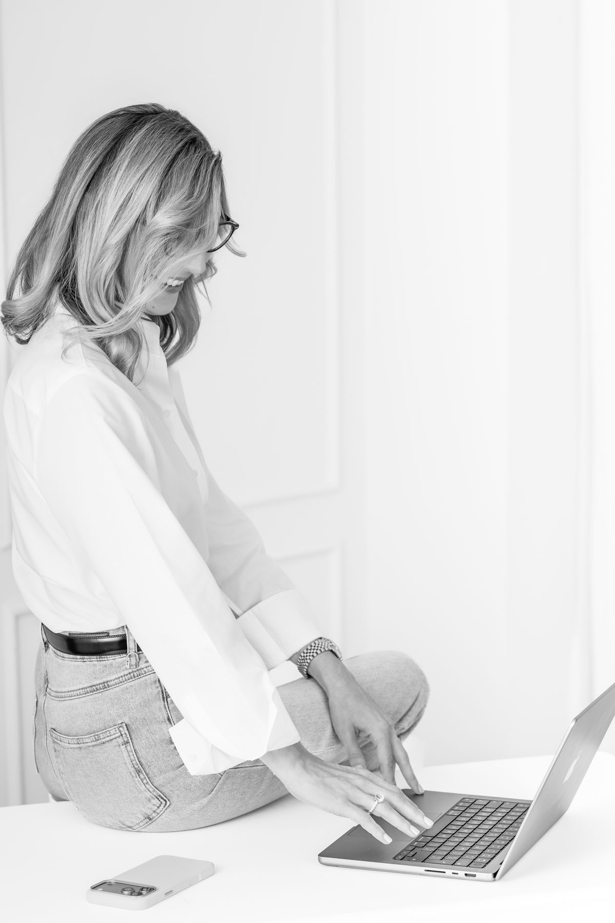 Clémence Bareth at her desk